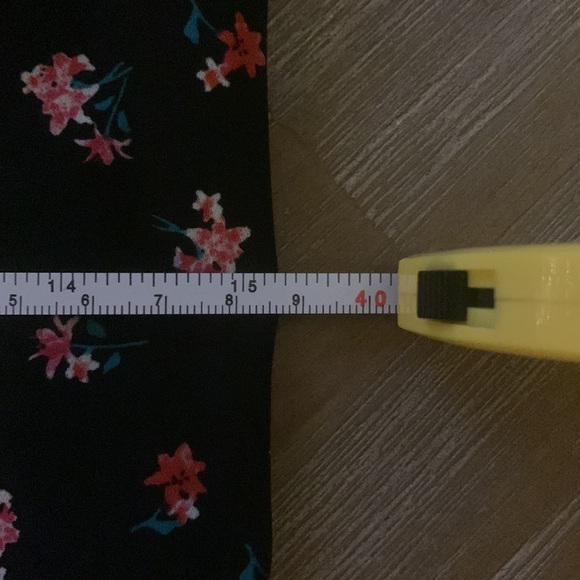 H&M 🌺 dress - Picture 4 of 7